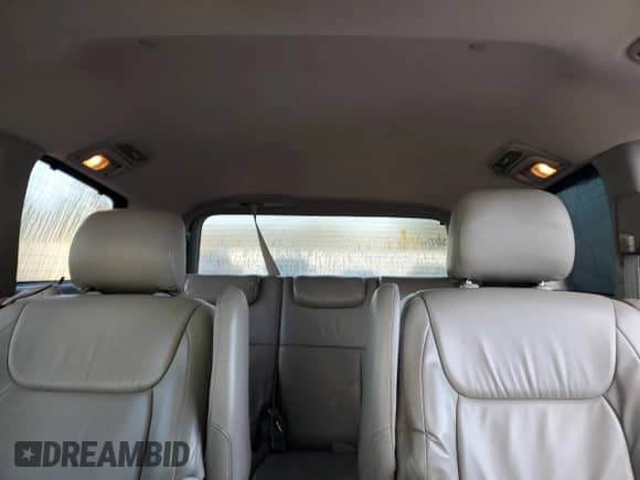 2005 Toyota Sienna XLE z VIN 5TDBA22CX5S042964, wystawiony jako Copart lot #85651825 z przebiegiem 160 045 mil mil oraz Szkoda całkowita • Salvage title. Historia ofert i sprzedaży dostępna na DreamBid. Obrazek 10.