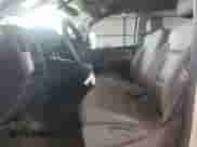 2015 Chevrolet Silverado 2500HD Work Truck с VIN 1GC1KUEG9FF565154, выставлен на аукционе Copart как лот 67193075 с пробегом 167 213 миль миль и Списание • Salvage title. История ставок и продаж доступна на DreamBid. Изображение 7.