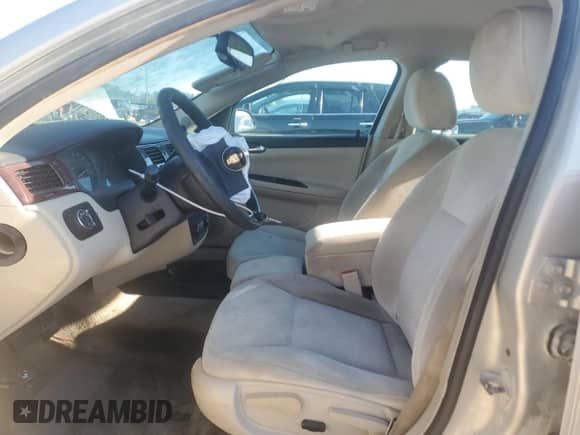 2010 Chevrolet Impala LS с VIN 2G1WA5EKXA1159122, выставлен на аукционе Copart как лот 68574965 с пробегом 195 046 миль миль и Списание • Salvage title. История ставок и продаж доступна на DreamBid. Изображение 7.