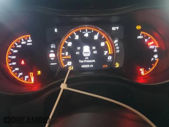 2018 Dodge Durango SRT with VIN 1C4SDJGJ2JC150483, listed as a Copart auction lot 90085295 with 46,326 mi miles and Clean title. Bid and sale history available at DreamBid. Image 9.