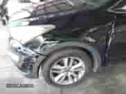 2014 Hyundai Santa Fe z VIN 5XYZU3LA6EG177655, wystawiony jako IAAI lot #43464543 z przebiegiem 117 687 mil mil oraz . Historia ofert i sprzedaży dostępna na DreamBid. Obrazek 6.
