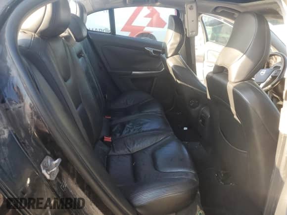 2014 Volvo S60 T5 с VIN YV1612FS1E1270877, выставлен на аукционе Copart как лот 67368865 с пробегом 137 769 миль миль и Списание • Salvage title. История ставок и продаж доступна на DreamBid. Изображение 10.