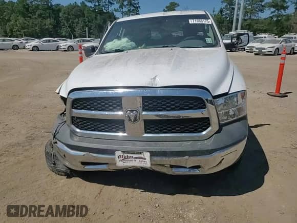 2018 Ram 1500 Tradesman z VIN 1C6RR6FT6JS317845, wystawiony jako Copart lot #71666175 z przebiegiem 142 903 mil mil oraz Szkoda całkowita • Salvage title. Historia ofert i sprzedaży dostępna na DreamBid. Obrazek 13.