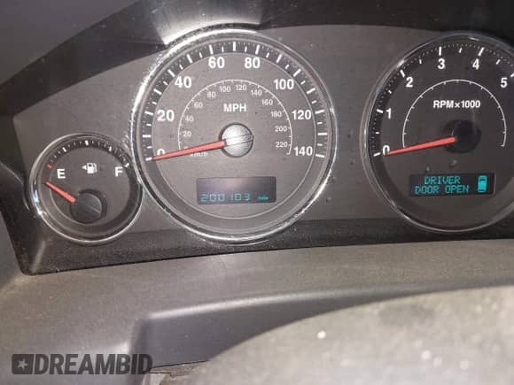 2007 Jeep Commander Sport с VIN 1J8HG48P97C601058, выставлен на аукционе IAAI как лот 42489447 с пробегом 200 103 миль миль и . История ставок и продаж доступна на DreamBid. Изображение 7.