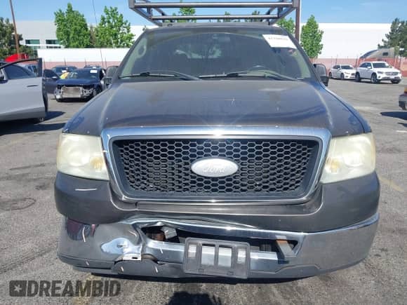 2008 Ford F-150 XL with VIN 1FTPX125X8KC77697, listed as a IAAI auction lot 42328619 with 178,574 mi miles and . Bid and sale history available at DreamBid. Image 6.