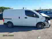 2015 Chevrolet City Express Cargo LS z VIN 3N63M0YN3FK709313, wystawiony jako IAAI lot #41753887 z przebiegiem 124 168 mil mil oraz . Historia ofert i sprzedaży dostępna na DreamBid. Obrazek 13.