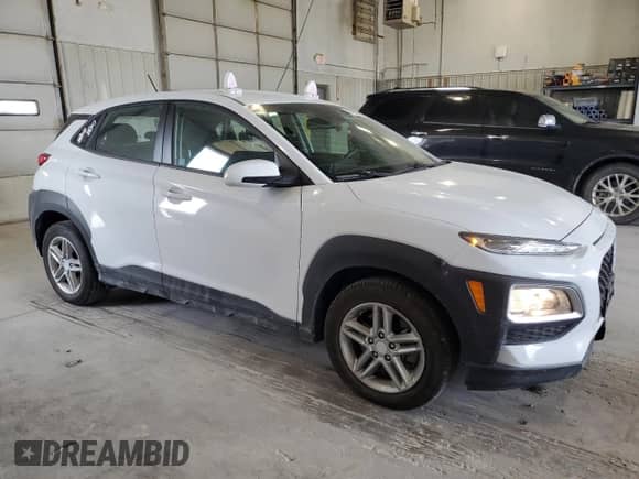 2020 Hyundai Kona SE с VIN KM8K1CAA8LU418913, выставлен на аукционе Copart как лот 80523355 с пробегом 73 198 миль миль и Списание • Salvage title. История ставок и продаж доступна на DreamBid. Изображение 4.