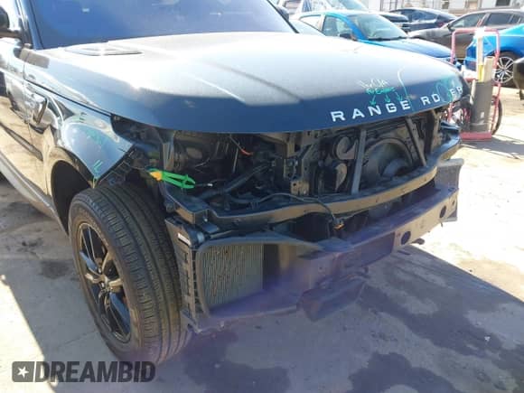 2020 Land Rover Range Rover Sport SE z VIN SALWG2SU0LA747820, wystawiony jako IAAI lot #41593249 z przebiegiem 46 442 mil mil oraz . Historia ofert i sprzedaży dostępna na DreamBid. Obrazek 6.