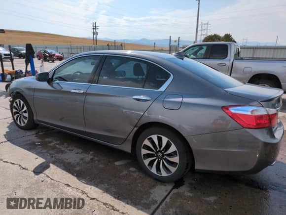 2014 Honda Accord EX-L с VIN 1HGCR6F53EA001719, выставлен на аукционе Copart как лот 66322625 с пробегом 255 984 миль миль и Списание • Salvage title. История ставок и продаж доступна на DreamBid. Изображение 2.