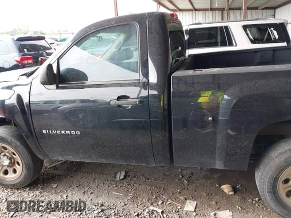 2013 Chevrolet Silverado 1500 Work Truck с VIN 1GCNCPEX1DZ368782, выставлен на аукционе IAAI как лот 42313083 с пробегом 213 230 миль миль и . История ставок и продаж доступна на DreamBid. Изображение 15.