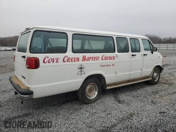 1995 Dodge Passenger with VIN 2B5WB35Z2SK579208, listed as a Copart auction lot 41569955 with 48,534 mi miles and Salvage title. Bid and sale history available at DreamBid. Image 3.