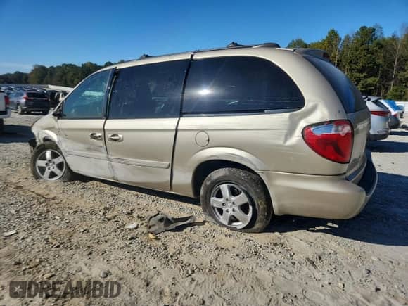 2005 Dodge Caravan SXT z VIN 2D8GP44L45R508766, wystawiony jako Copart lot #89827425 z przebiegiem Nie podano mil oraz Szkoda całkowita • Salvage title. Historia ofert i sprzedaży dostępna na DreamBid. Obrazek 2.