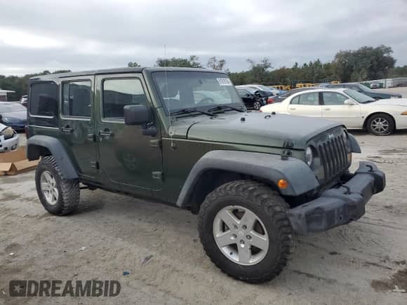 2008 Jeep Wrangler Unlimited Rubicon with VIN 1J4GA69168L601217, listed as a Copart auction lot 81618164 with 145,344 mi miles and Clean title. Bid and sale history available at DreamBid. Image 4.