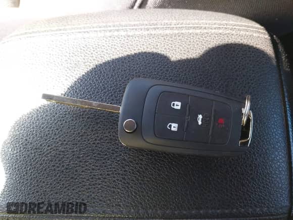 2013 Chevrolet Cruze LS с VIN 1G1PB5SH5D7102568, выставлен на аукционе IAAI как лот 41630178 с пробегом 167 318 миль миль и . История ставок и продаж доступна на DreamBid. Изображение 11.