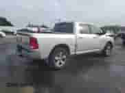 2016 Ram 1500 Big Horn z VIN 3C6RR7LT3GG191101, wystawiony jako Copart lot #81756095 z przebiegiem 131 670 mil mil oraz Szkoda całkowita • Salvage title. Historia ofert i sprzedaży dostępna na DreamBid. Obrazek 3.