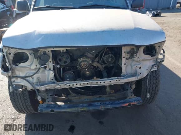 2002 Toyota Tacoma с VIN 5TEWN72N92Z032820, выставлен на аукционе IAAI как лот 43378730 с пробегом 117 296 миль миль и . История ставок и продаж доступна на DreamBid. Изображение 6.