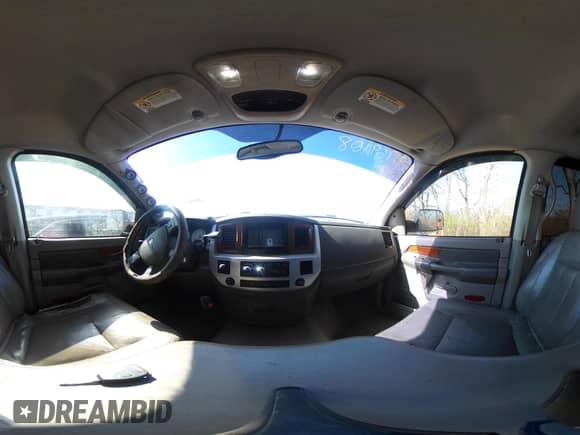 2006 Dodge 2500 SLT z VIN 3D7KS28C96G123013, wystawiony jako IAAI lot #41969108 z przebiegiem 330 447 mil mil oraz . Historia ofert i sprzedaży dostępna na DreamBid. Obrazek 18.