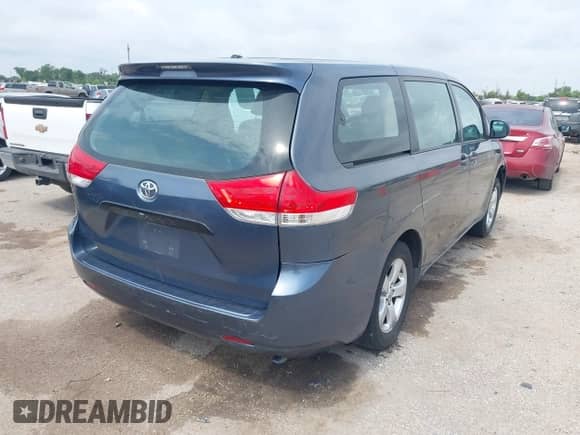 2013 Toyota Sienna L with VIN 5TDZK3DC9DS351449, listed as a IAAI auction lot 42397699 with Not provided miles and . Bid and sale history available at DreamBid. Image 4.