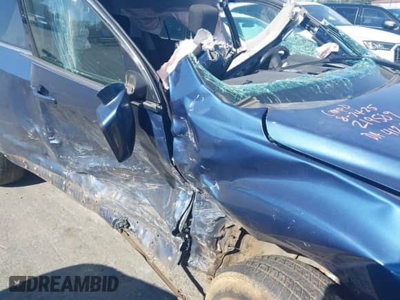 2016 Chevrolet Equinox LT с VIN 2GNFLFEK5G6219589, выставлен на аукционе IAAI как лот 43092801 с пробегом 119 085 миль миль и . История ставок и продаж доступна на DreamBid. Изображение 16.