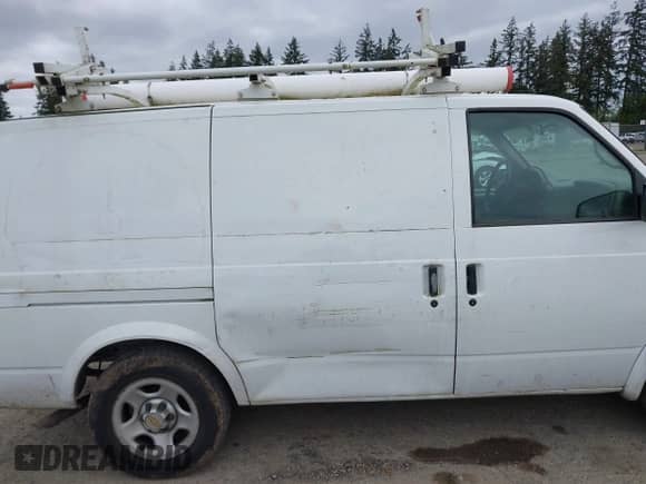 2003 Chevrolet Astro Cargo с VIN 1GCDL19X13B146091, выставлен на аукционе IAAI как лот 42129634 с пробегом 259 720 миль миль и . История ставок и продаж доступна на DreamBid. Изображение 6.