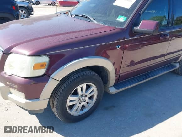 2007 Ford Explorer Eddie Bauer with VIN 1FMEU74847UA48716, listed as a IAAI auction lot 43385661 with 147,723 mi miles and . Bid and sale history available at DreamBid. Image 6.