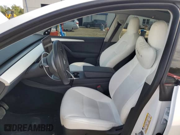 2022 Tesla Model Y Long Range с VIN 7SAYGDEEXNF536766, выставлен на аукционе Copart как лот 71866715 с пробегом 105 110 миль миль и Списание • Salvage title. История ставок и продаж доступна на DreamBid. Изображение 7.