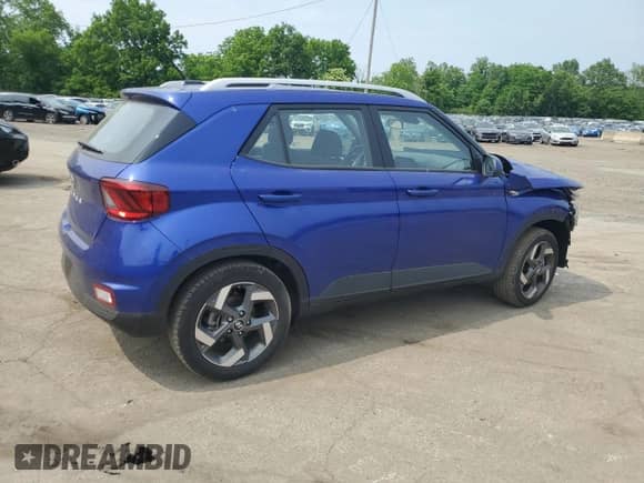 2025 Hyundai Venue SEL with VIN KMHRC8A31SU347611, listed as a Copart auction lot 60662865 with 4,354 mi miles and Salvage title. Bid and sale history available at DreamBid. Image 3.