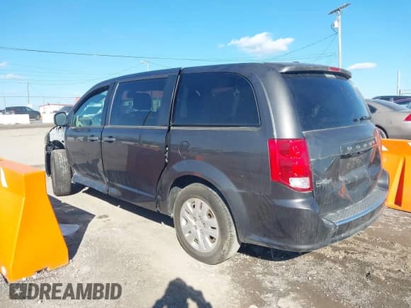 2019 Dodge Grand Caravan SE z VIN 2C4RDGBGXKR676348, wystawiony jako IAAI lot #42341863 z przebiegiem 31 328 mil mil oraz . Historia ofert i sprzedaży dostępna na DreamBid. Obrazek 14.
