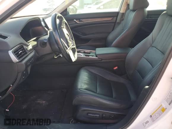 2020 Honda Accord Touring с VIN 1HGCV2F98LA030413, выставлен на аукционе Copart как лот 55609895 с пробегом 97 885 миль миль и Списание • Salvage title. История ставок и продаж доступна на DreamBid. Изображение 7.