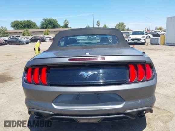 2021 Ford Mustang EcoBoost с VIN 1FATP8UHXM5136299, выставлен на аукционе IAAI как лот 42848882 с пробегом 23 700 миль миль и . История ставок и продаж доступна на DreamBid. Изображение 17.