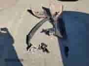 2022 Toyota Camry SE z VIN 4T1G11AK9NU025413, wystawiony jako Copart lot #82281465 z przebiegiem 70 268 mil mil oraz Szkoda całkowita • Salvage title. Historia ofert i sprzedaży dostępna na DreamBid. Obrazek 12.