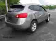 2009 Nissan Rogue S with VIN JN8AS58T59W322738, listed as a IAAI auction lot 42260288 with 88,152 mi miles and . Bid and sale history available at DreamBid. Image 4.