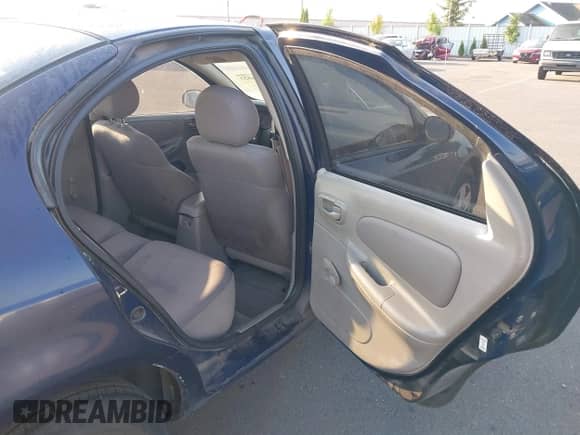 2004 Dodge Neon SE с VIN 1B3ES26C14D557335, выставлен на аукционе IAAI как лот 43116523 с пробегом 175 685 миль миль и . История ставок и продаж доступна на DreamBid. Изображение 8.