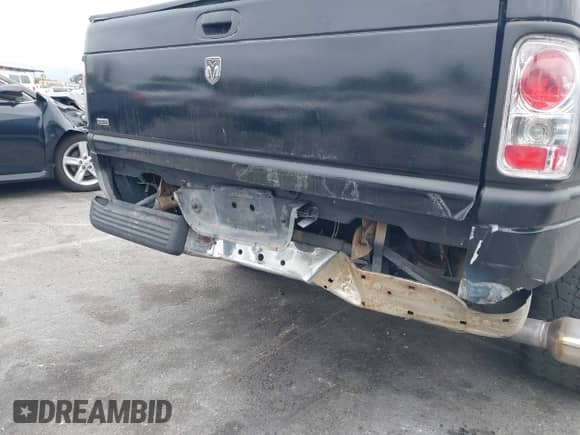 1994 Dodge 1500 with VIN 1B7HF16Z7RS579406, listed as a IAAI auction lot 42046751 with 92,203 mi miles and . Bid and sale history available at DreamBid. Image 6.