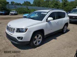 2015 Jeep Compass High Altitude с VIN 1C4NJDEB2FD135776, выставлен на аукционе Copart как лот 67514015 с пробегом 85 464 миль миль и Чистый • Clean title. История ставок и продаж доступна на DreamBid. Изображение 1.