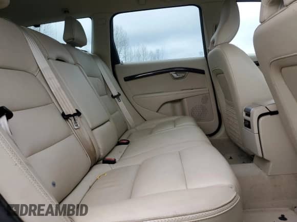 2016 Volvo XC70 z VIN YV4612NM7G1245622, wystawiony jako Copart lot #46003705 z przebiegiem 80 556 mil mil oraz Czysty tytuł • Clean title. Historia ofert i sprzedaży dostępna na DreamBid. Obrazek 10.