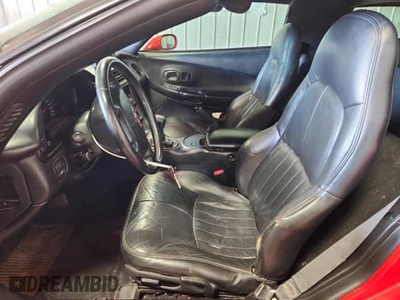 1998 Chevrolet Corvette with VIN 1G1YY22G8W5110395, listed as a Copart auction lot 90079395 with 128,959 mi miles and Clean title. Bid and sale history available at DreamBid. Image 7.