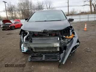 2019 Chevrolet Bolt EV LT z VIN 1G1FY6S0XK4113588, wystawiony jako Copart lot #47232193 z przebiegiem 44 124 mil mil oraz . Historia ofert i sprzedaży dostępna na DreamBid. Obrazek 5.