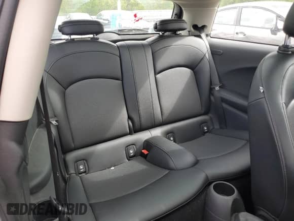 2014 MINI Hardtop with VIN WMWXM5C52ET934803, listed as a Copart auction lot 55284765 with 96,519 mi miles and Salvage title. Bid and sale history available at DreamBid. Image 10.