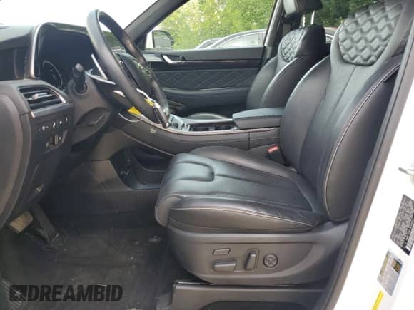 2022 Hyundai Palisade Calligraphy с VIN KM8R7DHE1NU386627, выставлен на аукционе Copart как лот 60686744 с пробегом 41 519 миль миль и Списание • Salvage title. История ставок и продаж доступна на DreamBid. Изображение 7.