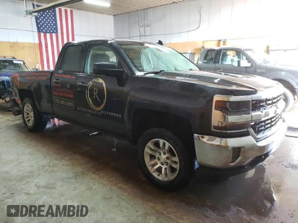 2018 Chevrolet Silverado 1500 LT с VIN 1GCVKREH3JZ188075, выставлен на аукционе Copart как лот 42830315 с пробегом 112 116 миль миль и Списание • Salvage title. История ставок и продаж доступна на DreamBid. Изображение 4.