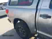 2008 Toyota Tundra с VIN 5TFDV54168X038547, выставлен на аукционе IAAI как лот 43535798 с пробегом 243 694 миль миль и . История ставок и продаж доступна на DreamBid. Изображение 6.