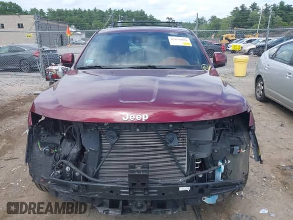 2018 Jeep Grand Cherokee Summit с VIN 1C4RJFJG2JC447660, выставлен на аукционе IAAI как лот 42676686 с пробегом 135 811 миль миль и . История ставок и продаж доступна на DreamBid. Изображение 13.