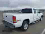 2006 GMC Sierra 1500 SLE1 with VIN 1GTEK19BX6Z180215, listed as a IAAI auction lot 41548959 with 394,076 mi miles and . Bid and sale history available at DreamBid. Image 4.