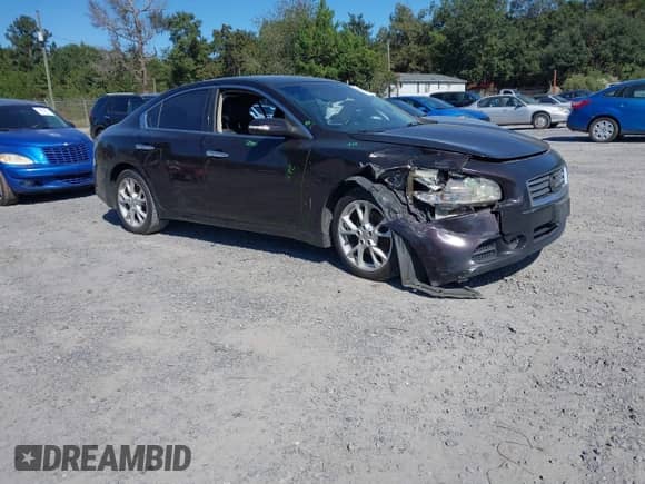 2012 Nissan Maxima SV z VIN 1N4AA5APXCC857848, wystawiony jako IAAI lot #43364936 z przebiegiem 220 353 mil mil oraz . Historia ofert i sprzedaży dostępna na DreamBid. Obrazek 1.