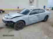 2022 Dodge Charger GT z VIN 2C3CDXHG9NH240831, wystawiony jako Copart lot #65655765 z przebiegiem 63 832 mil mil oraz Szkoda całkowita • Salvage title. Historia ofert i sprzedaży dostępna na DreamBid. Obrazek 1.