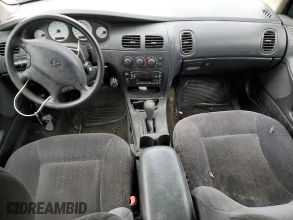 2002 Dodge Intrepid SE z VIN 2B3HD46R52H153820, wystawiony jako Copart lot #80592644 z przebiegiem 114 253 mil mil oraz Czysty tytuł • Clean title. Historia ofert i sprzedaży dostępna na DreamBid. Obrazek 8.