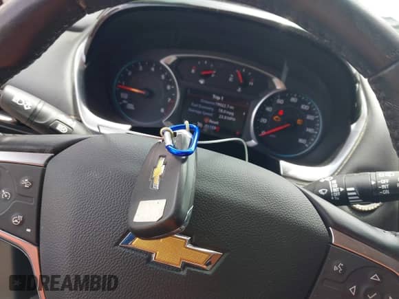 2020 Chevrolet Traverse LT z VIN 1GNEVHKW0LJ322859, wystawiony jako IAAI lot #42543694 z przebiegiem 81 159 mil mil oraz . Historia ofert i sprzedaży dostępna na DreamBid. Obrazek 11.