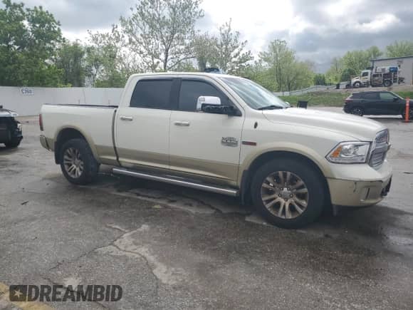2016 Ram 1500 Longhorn с VIN 1C6RR7WM7GS403026, выставлен на аукционе Copart как лот 55223525 с пробегом 186 779 миль миль и Списание • Salvage title. История ставок и продаж доступна на DreamBid. Изображение 4.