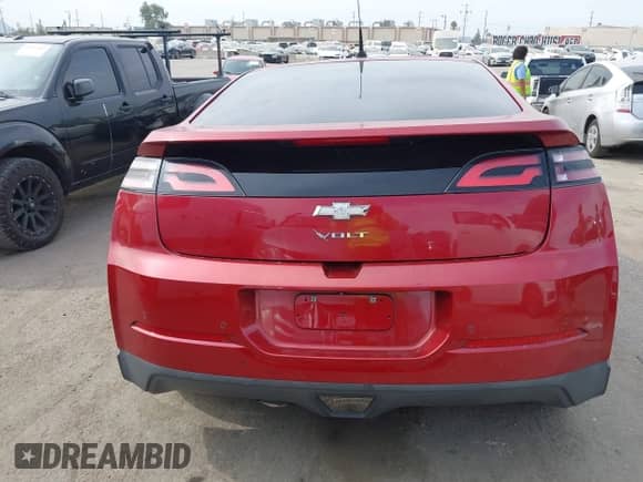 2013 Chevrolet Volt с VIN 1G1RH6E43DU134250, выставлен на аукционе IAAI как лот 43066985 с пробегом 211 616 миль миль и . История ставок и продаж доступна на DreamBid. Изображение 17.